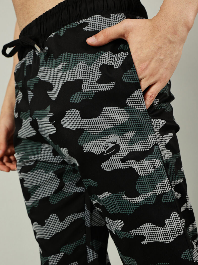THE GHOST CAMO JOGGERS - BLACK - Image 4