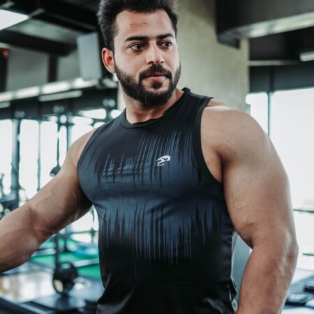 THE EARTHQUAKE TANK - BLACK